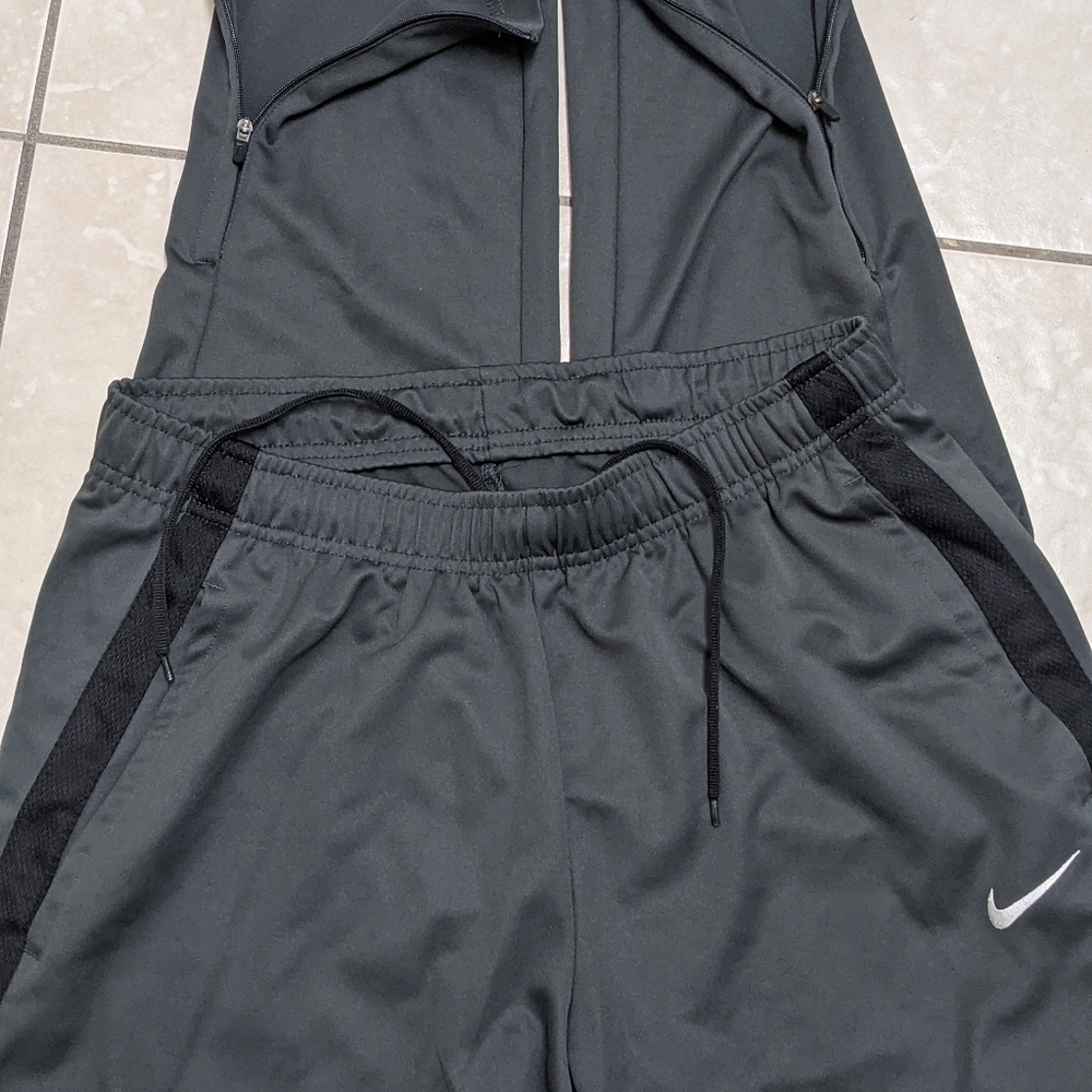 Men’s Nike Training Pants